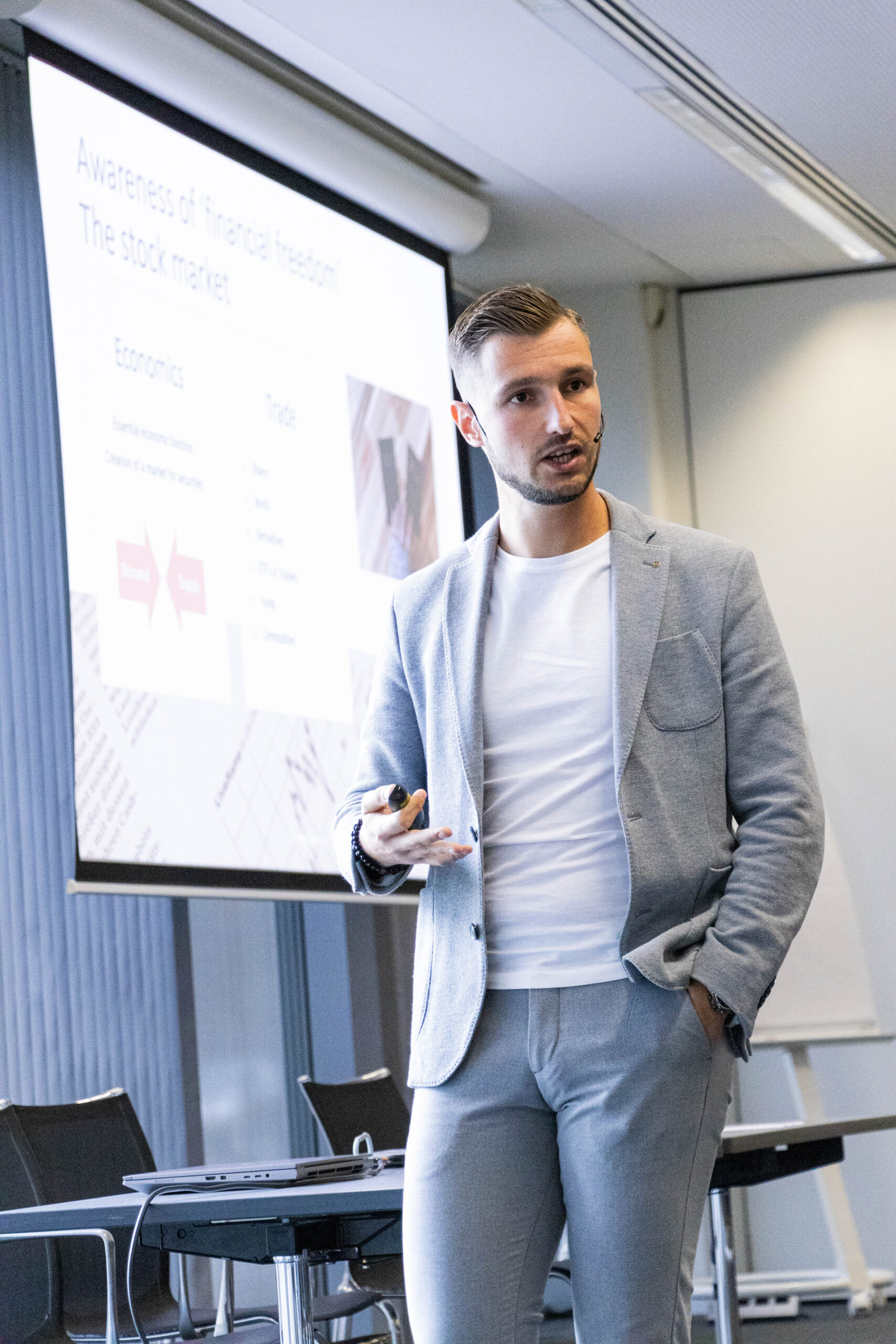 Hoebeleggen_CDM_KEYNOTE Siemens_2023_007